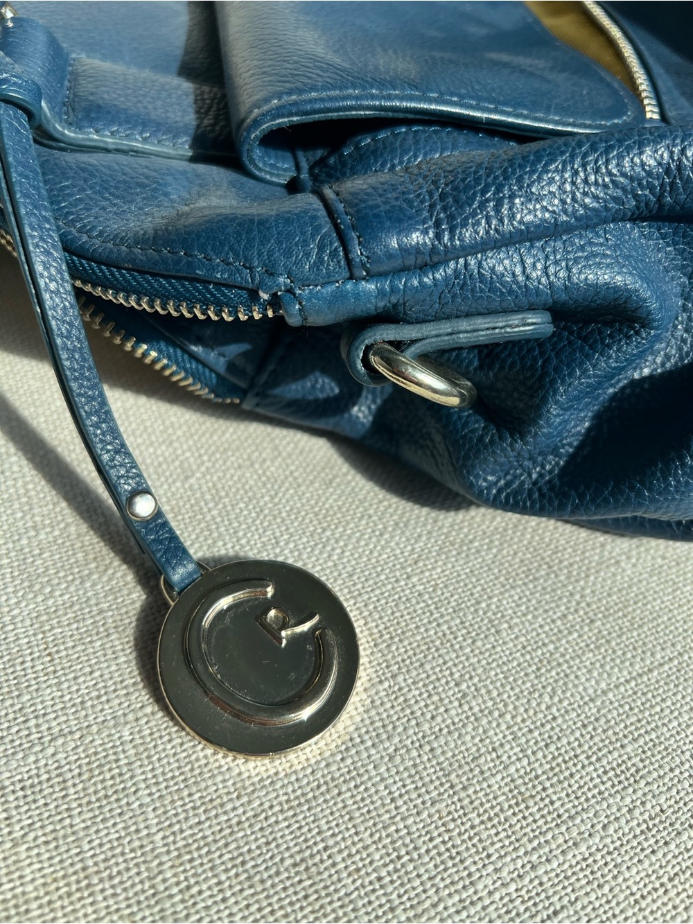 Navy Blue Purse - Picture 10 of 10